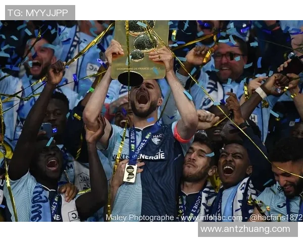 法乙最新战报：勒阿弗尔3-1击败巴黎FC，全面领跑积分榜